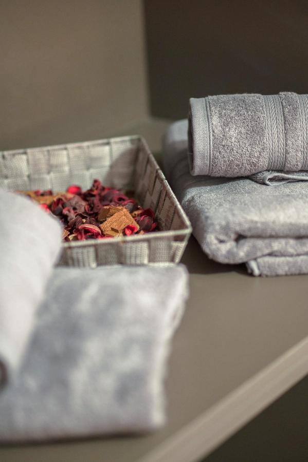 Apartament Minimalistic! Ateny Zewnętrze zdjęcie